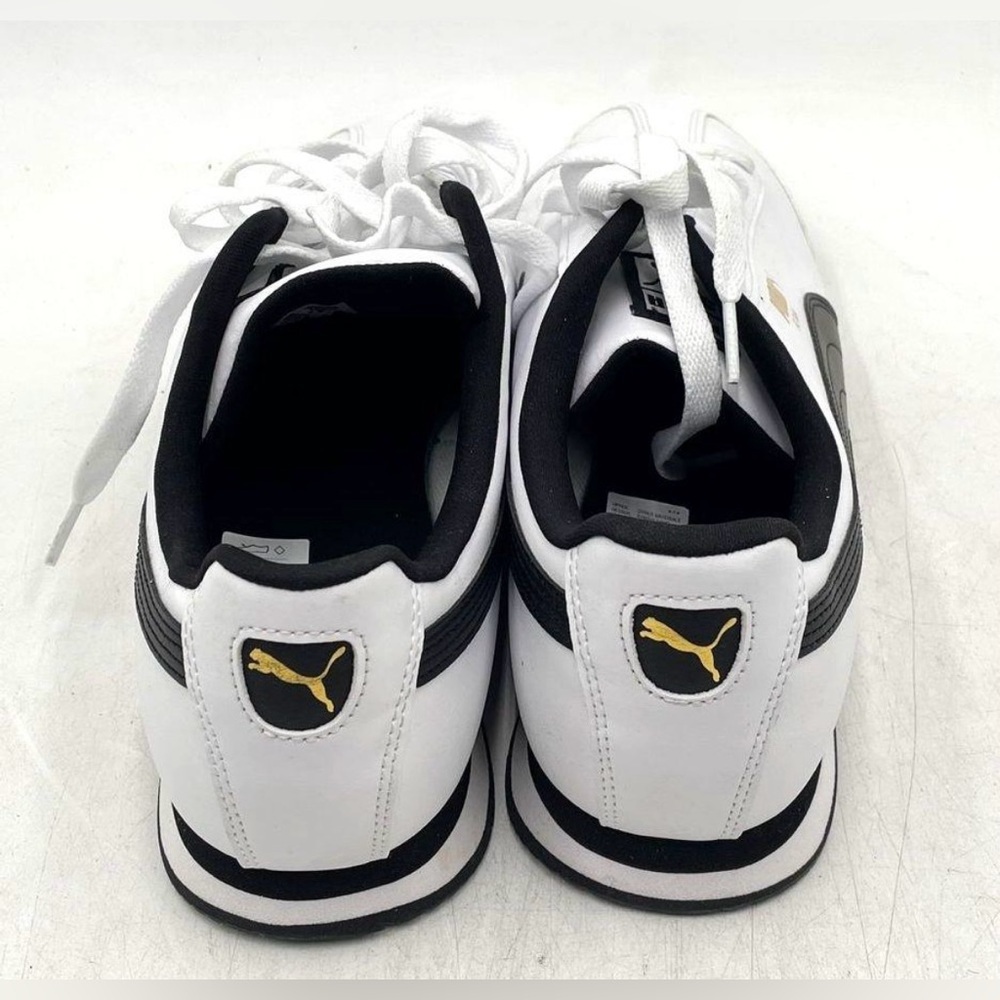 Puma Roma Basic Black & White Sneakers - Picture 2 of 6